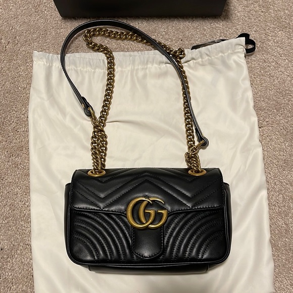 Gucci - GG Marmont matelassé mini bag - Picture 1 of 17